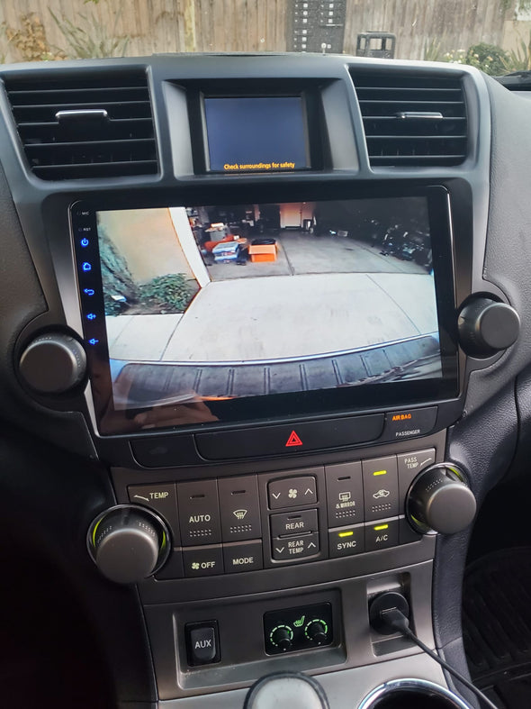 Adapter cable for switching OEM reversing camera image in 2008-2012 Toyota Highlander to aftermarket SYGAV stereo unit